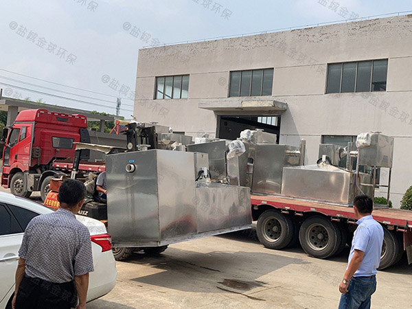 廚下型大型地下移動水油分離處理設備結構