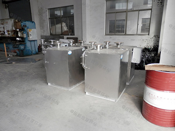大型會館地下室粉碎型污水提升設備排水口漏水